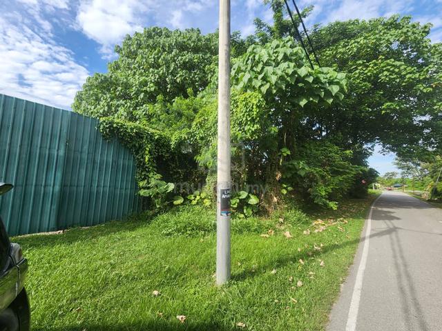 1 Acre Land TO LET  Kampung Seri Aman Puchong 1