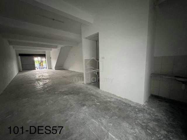 Botanic Phase 30 GF Shoplot 20*65sqft Basic for rent 1