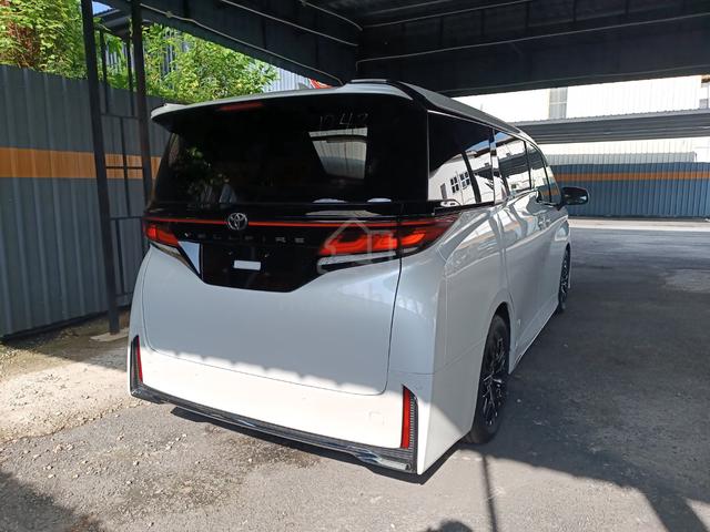2025 Toyota VELLFIRE 2.4 Z 💥💥💥4K MILEAGE💥💥💥 - 2