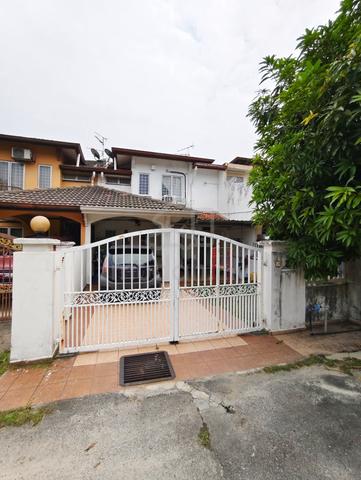 GUARDED AREA Double Storey Bandar Kinrara 4 BK4 BK5 Puchong 1