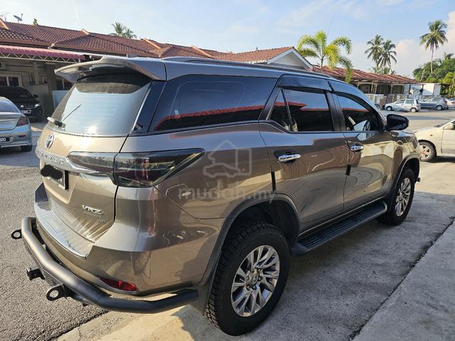 2022 Toyota FORTUNER 2.4L (A) - 5