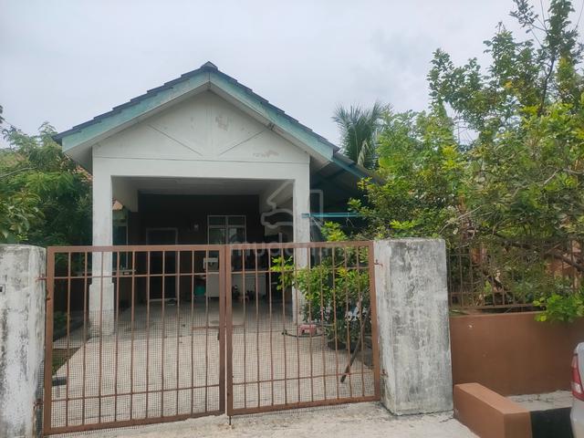 Taman Sri Bayu Semi-D 1