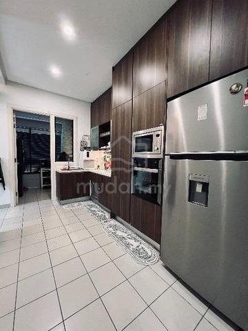 Beautiful Townhouse with Premium Hill View in KL City Sunway Montana 1