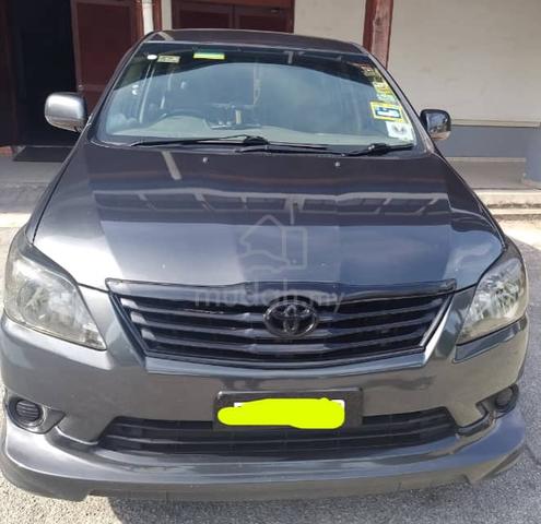 2015 Toyota INNOVA 2.0 E (A) - 3