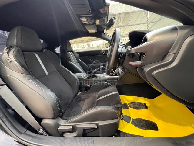 2023 Toyota GR86 2.4 RZ AUTO FULL BLACK - 4