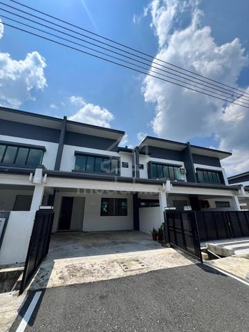 Stutong SHM Double storey terrace Intermediate house for Rent 1
