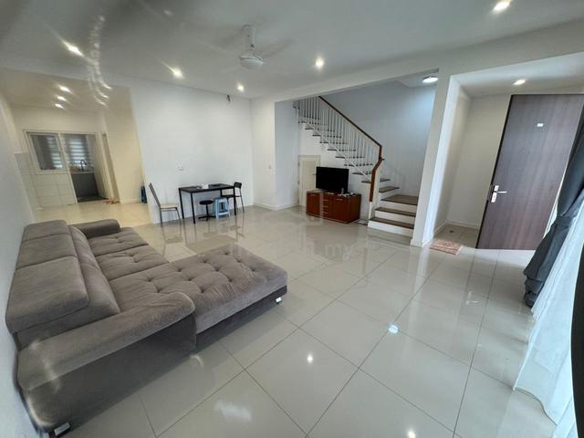 [ Semi Furnished ] Garland 2 Kota Emerald Rawang 1