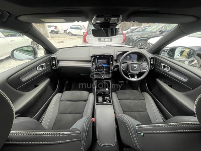 2025 Volvo XC40 2.0 B5 ULTIMATE MY22 (A) - 5