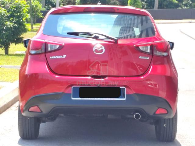 Hatchback Leather HiSpec 2016 Mazda 2 1.5 SKYACTIV - 4