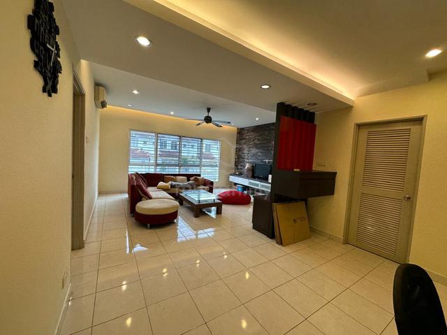 Freehold 2-Str Townhouse Antilla Lagoon Villas, Kota Kemuning (4R3B) 1