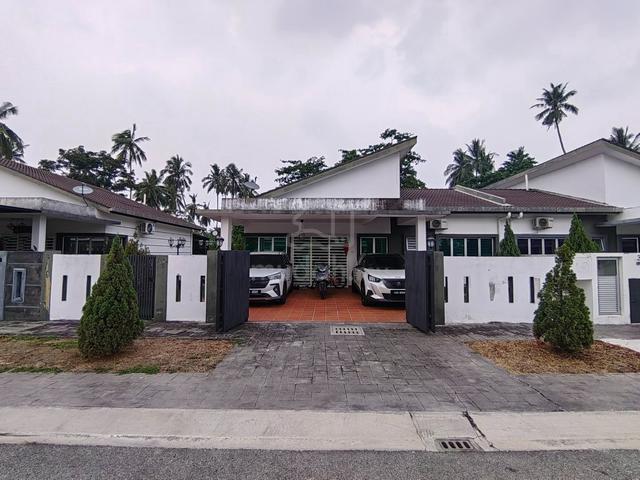 RENOVATED Single Storey Semi D Taman Sri Serdang 3 kg Tok Muda Kapar 1