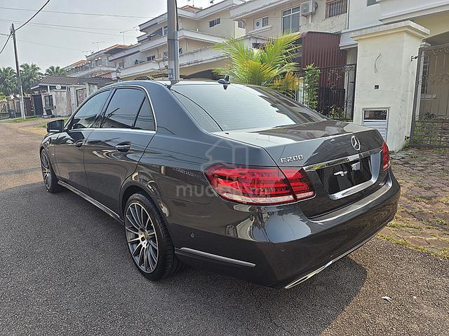 2016 Mercedes Benz E200 AVANTGARDE CAR KING OFFER - 5