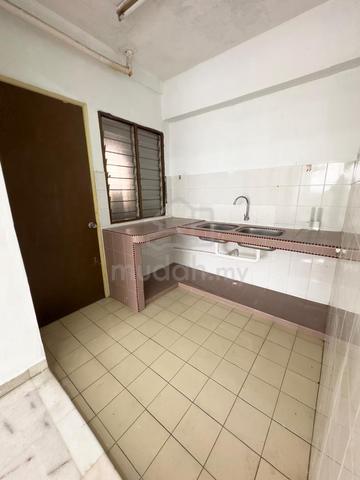 Midah Ria Flat 1