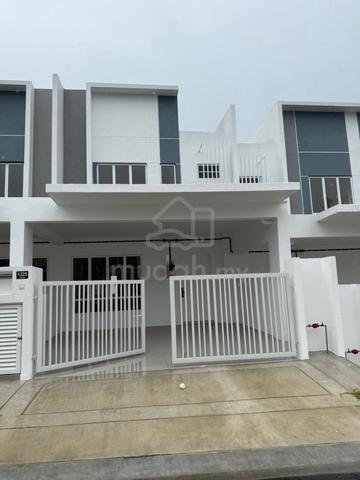 Double House for Rent Bandar Sri Sendayan 1