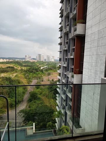 Grand Medini 1