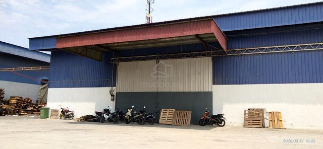 Useful Warehouse At Tasik-Simpang Ampat 1