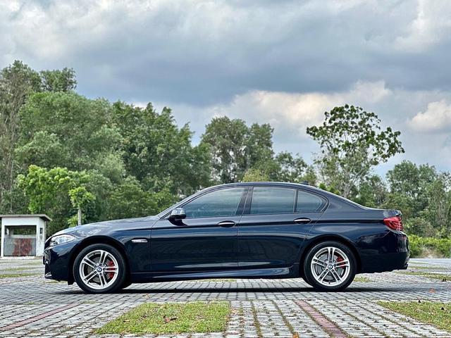 2015 F10 Bmw 528i 2.0 M SPORT FACELIFT (A) - 3