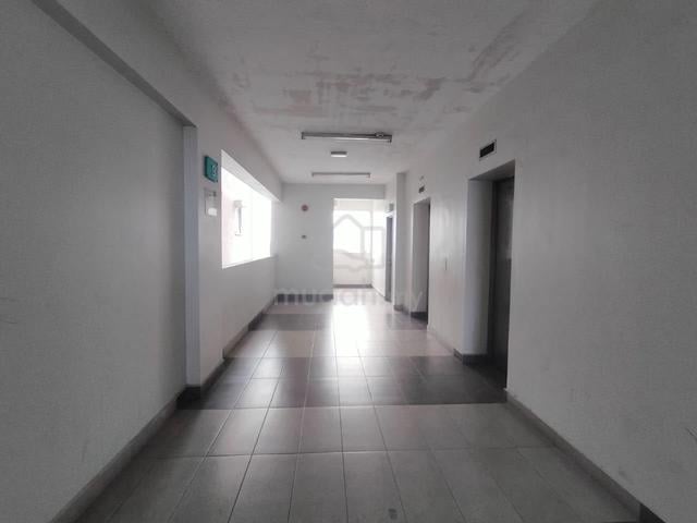 The Residence 1 @ Tiara South 1