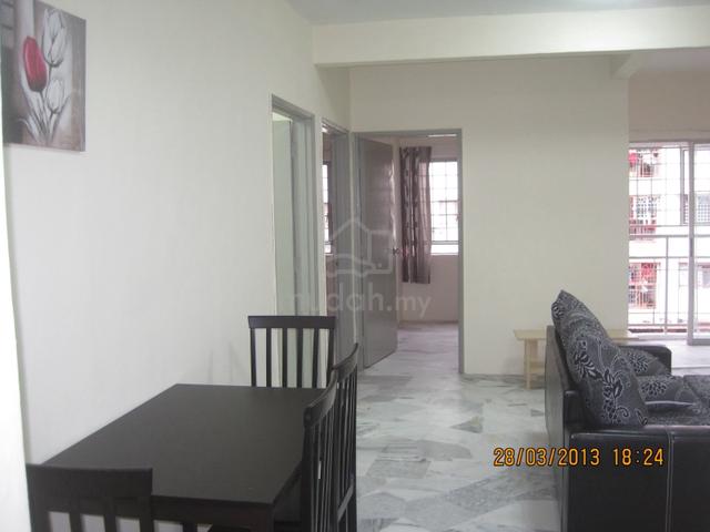 Flat Sri Anggerik 1
