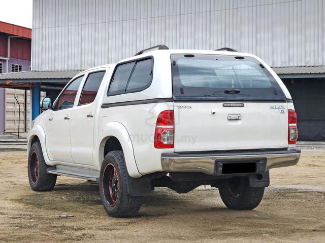 2015 Toyota HILUX 2.5 G VNT DUAL CAB (A) 3 THN WTY - 3