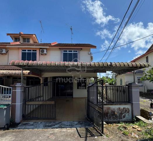 Full loan Doubles storey medium end lot@Taman pelangi jaya 1