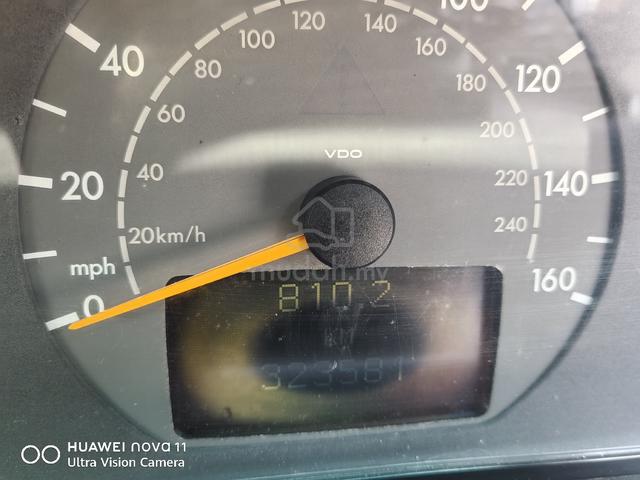 2000 Mercedes Benz E-CLASS 2.4 240 ELEGANCE (CBU) - 3