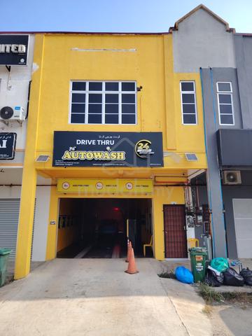 KEDAI TINGKAT ATAS UTK DISEWA DI JLN CHE LIJAH HADAPAN Hospital Dungun 1