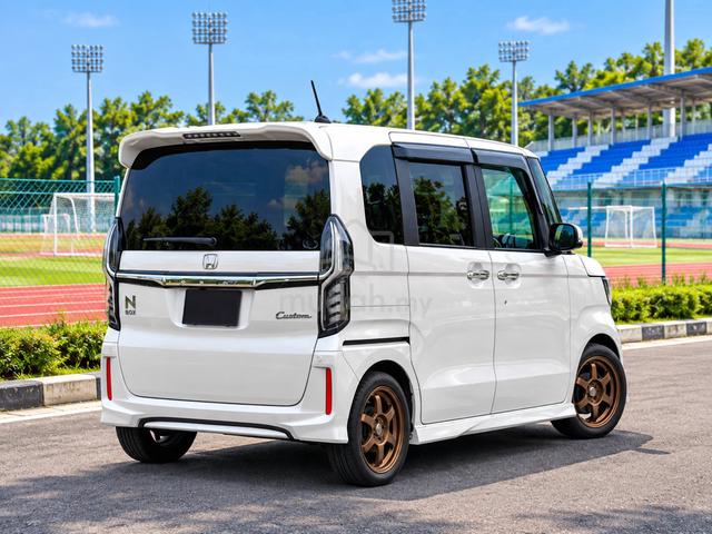 2018 Honda N BOX 0.7 CUSTOM G (A)Good Condition - 2
