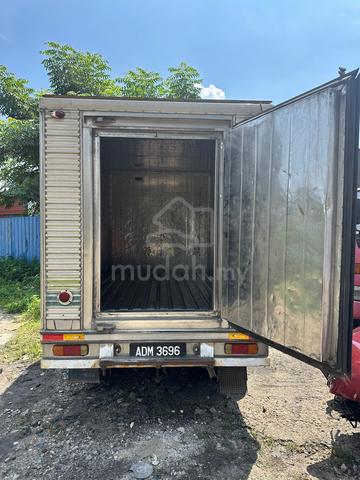 Toyota dyna LY100 tahun 1997 - 5