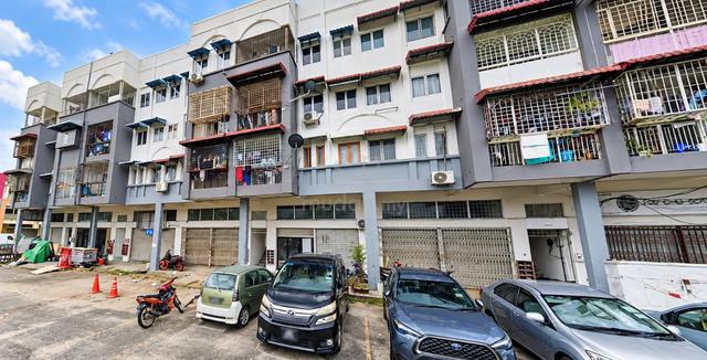 1.5 Story Shop Puchong Intan, Puchong Utama, Bandar Puteri 1