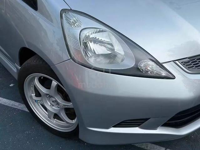 2009 Honda JAZZ 1.5 V (A) - 3