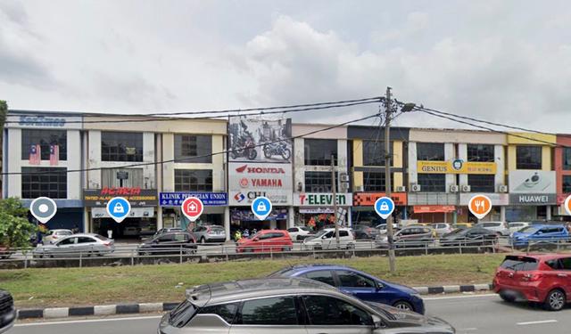 3 storey facing mainroad shoplot at Bagan Ajam, Raja Uda for sale 1