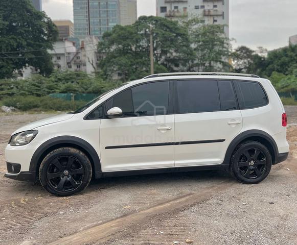 2012 Volkswagen CROSS TOURAN 1.4 TSI (A) - 5