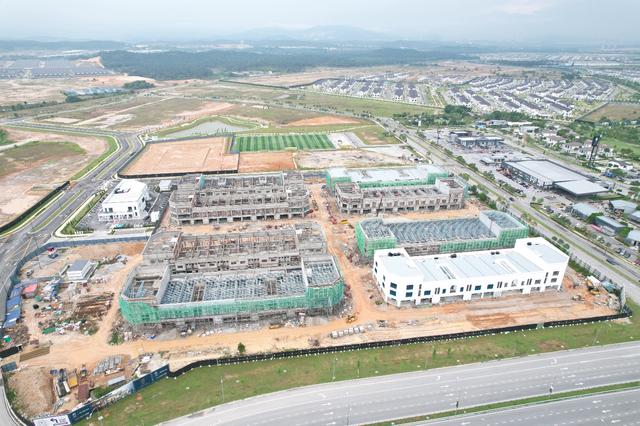 Eco Grandeur Bandar Puncak Alam Commercial Land For Sale 1