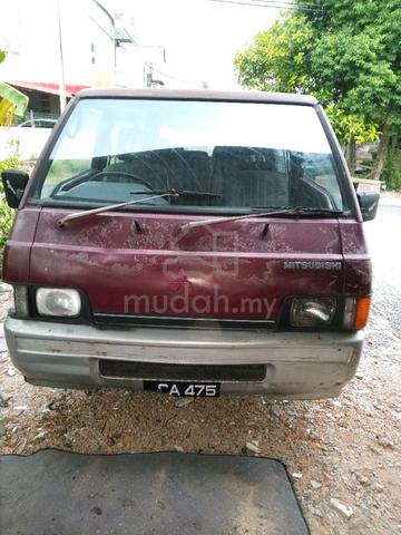 1995 Mitsubishi DELICA 1.6 L300 (M) - 1