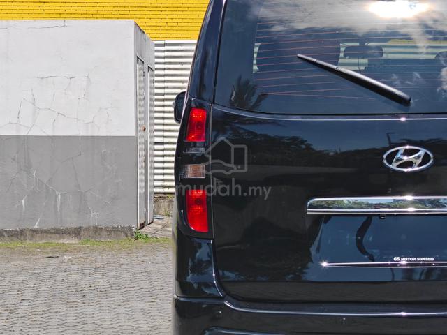 2017 Hyundai GRAND STAREX 2.5 ROYALE PREMIUM (A) - 5