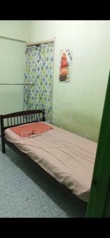 (Single Room) Bilik Sewa Lelaki Seri Kembangan 1