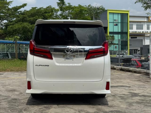 2023 Toyota ALPHARD 2.5 SC SROF 2PD 7STR 35K KM - 3