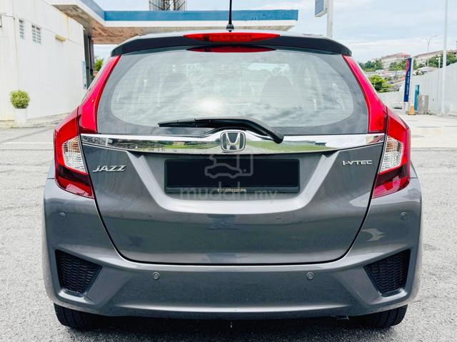 Honda JAZZ 1.5 E FulLSerViceRecord True Mileage V - 4