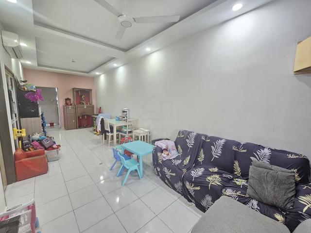 Taman Nusa Bestari 2,Single Storey Terrace House for Rent 1