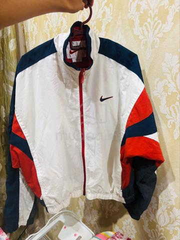 Vintage Nike windbreaker - photo 2 of 6