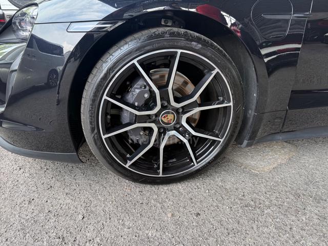 2023 Porsche TAYCAN 360View LED P/Roof P/Boot P/ST - 3