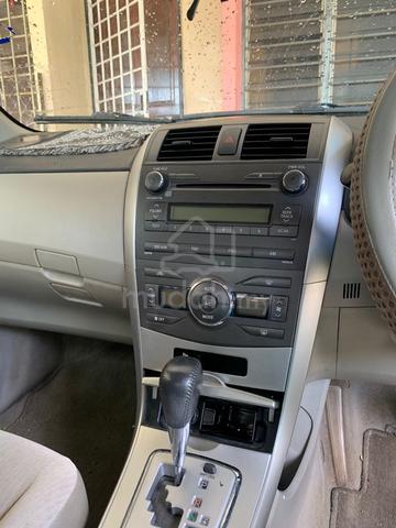 2011 Toyota COROLLA ALTIS 1.8 E FACELIFT (A) - 5