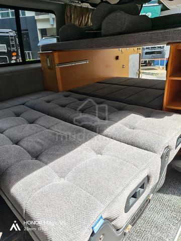 2007 Toyota HIACE 2.5 (M) - 5
