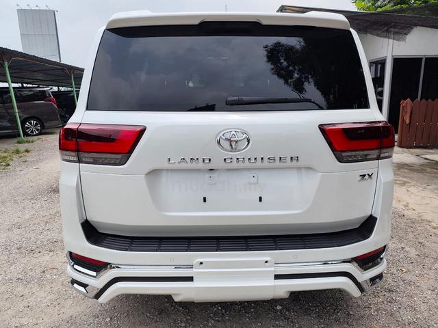 2023 Toyota LANDCRUISER 3.4 ZX (A) FREE WARRANTY - 3