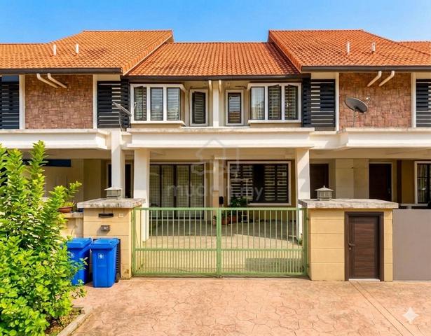 RENOVATED & FULLY EXTEND‼️ Double Storey Jalan Tun Teja Alam Impian 1