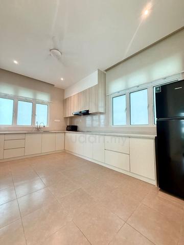 For Rent Double Storey Bungalow House Vista Kinara 1