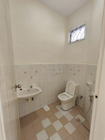 Taman Senai Utama Fully Renovated EndLot Single Storey for Sale 1