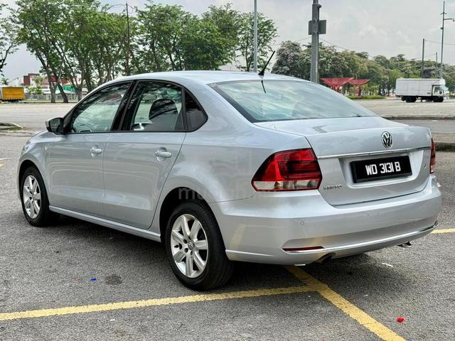 2017 Volkswagen VENTO 1.6 TRENDLINE (A) HIGH SPEC - 4