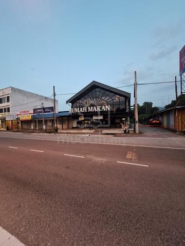 Warehouse hiliran, kuala terengganu 1
